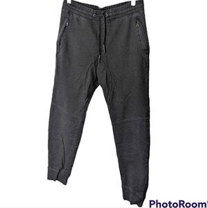Retrofit Brand Mfg. Black Joggers size M
